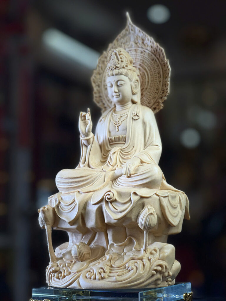 Tượng Quan Âm tự tại Tượng Quan Âm tự tại